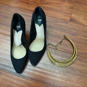 FREE w/ full price purchase Black Kitten Heels